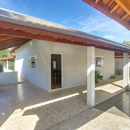 Casa Sao Luis Villa Lindoia ภายนอก รูปภาพ