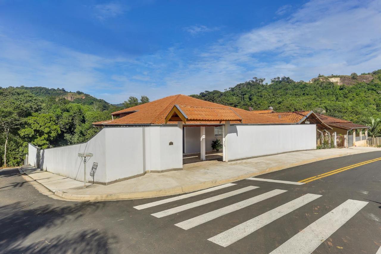 Casa Sao Luis Villa Lindoia ภายนอก รูปภาพ