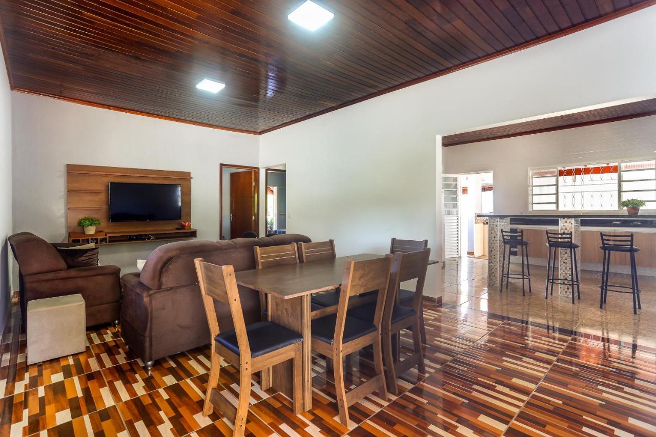 Casa Sao Luis Villa Lindoia ภายนอก รูปภาพ